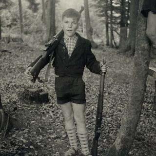 Vintage Photo 1950’s German Boy Posed Soldiers Guns Us Army Military In Germany