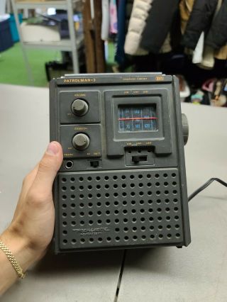 Vintage Realistic Patrolman 3 Am Vhf Ac Battery Antenna Radio Multiband Portable