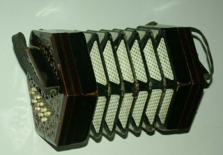 Antique steel reed Lachenal & Co London 21 button Concertina 2