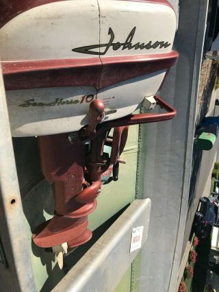 Vintage Antique Johnson Sea Horse 10 Hph Outboard Motor Runs Maroon 1958