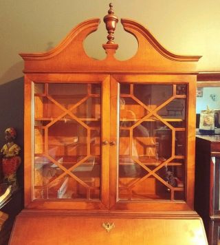 GORGEOUS CHIPPENDALE STYLE TIGER MAPLE SECRETARY DESK,  Glass Cabinet,  4 DRAWER.  84 