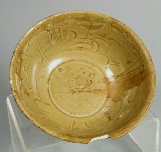 China Chinese Cizhou Celadon Pottery Bowl Lotus Decor Yuan Dynasty Ca 13th C