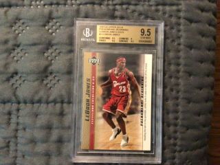 Lebron James Rc Bgs 9.  5 Gold Card 2003 - 04 Ud Phenomenal Beginnings Gold Card