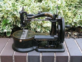 Rare Antique 1870s Charles Raymond Household Sewing Machine