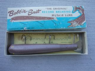 Bobbie Bait Vintage Musky Lure 9 " Long - - - And Paperwork