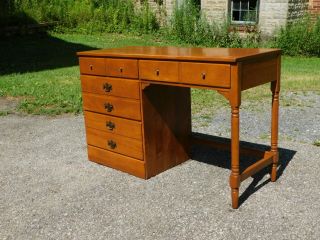 Vintage Older Ethan Allen Baumritter Heirloom Maple Desk Vanity 48w