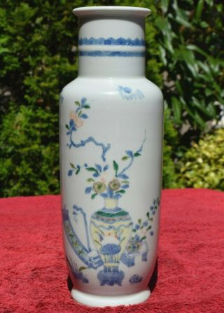 Chinese Porcelain Doucai Glaze Rouleau Form Vase Kangxi Mark Qing Dynasty