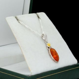 Antique Vintage Deco Style Sterling Silver Baltic Amber Pendant Necklace 3.  7g