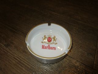 Vintage Marlboro Ashtray Round Ceramic Cigarette 4 1/4 " Diameter
