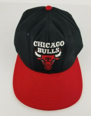Vintage 1990s Chicago Bulls Snapback Hat Cap Black Red Ajd Nba