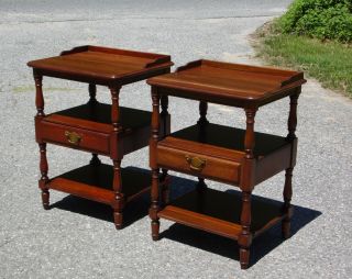 Vintage Pair Pennsylvania House Solid Cherry Nightstands End Tables