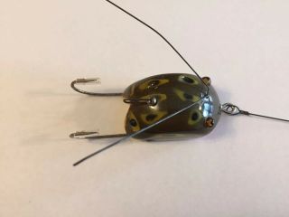 Very Rare 1940’s Creek Chub Bait Company Weed Bug In Frog Finish - Stunning