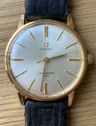 Vintage Omega Seamaster 600 Mens Watch Automatic Movement Black Leather Gold