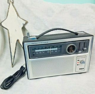 Vintage Rca Dual Power Ac - Dc Am/fm Portable Radio Model Rwm - 179e - Leatherette