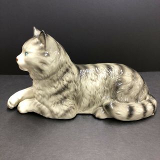 Vintage Andrea by Sadek Ceramic Cat Figurine Grey Cat Blue Eyes 5”Hx10”W Japan 3