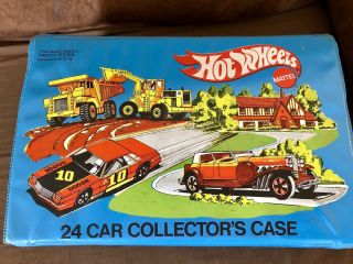 Vintage 1980 Mattel Hot Wheels 24 Car Collectors Case Blue
