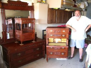 Fine Antique Victorian Bedroom Set — Dresser Lockside Chest Of Drawers — Horner