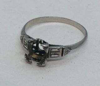 Antique Art Deco Platinum Baguette Diamond Setting Ring Size 7.  25
