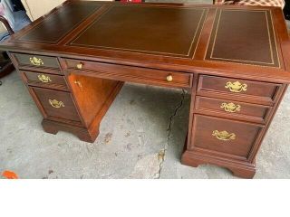 Mahogany Executive Desk With Leather Top By Sligh