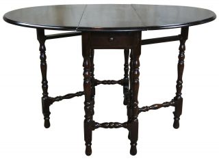 Antique Early 20th Century William & Mary Walnut Drop Leaf Gateleg Accent Table
