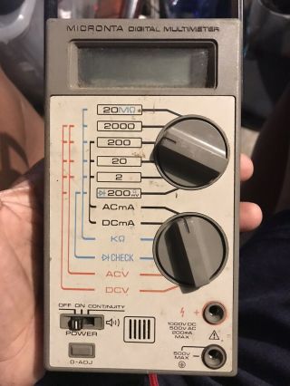 Radio Shack Micronta Digital Multimeter Model 22 - 191 With No Leads