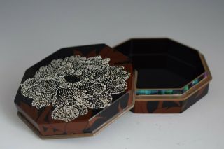 Kogo Looks Like A Jewelry.  Japanese Lacquerware Incense Container 103