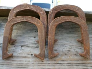 Vintage Set Of Diamond Duluth Double Ringer Brand Pitching Horseshoes 2 - 1/2 Lbs