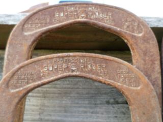 VINTAGE SET OF DIAMOND DULUTH DOUBLE RINGER BRAND PITCHING HORSESHOES 2 - 1/2 LBS 2