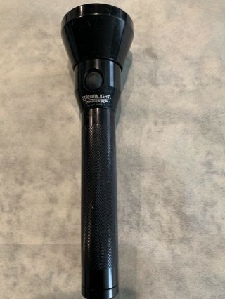 Vintage Streamlight Stinger Black Flashlight (needs Charger)