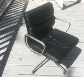 Vintage Eames Herman Miller Soft Pad Aluminum Group Chair Black Leather