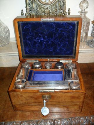 Antique 19th Century Victorian Rosewood Wooden Vanity Box With Lock And Key