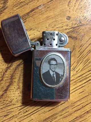 RARE VINTAGE ZIPPO LIGHTER W/ PHOTOS Of Men ON EACH SIDE.  MADE IN BRADFORD,  PA. 3
