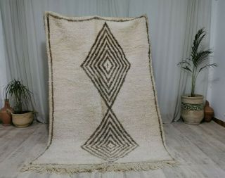 Moroccan Handmade Beniourain Wool Rug 5 