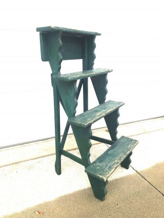 Small Primitive Bucket Bench Vintage Wooden Scalloped Sides Paint 1880