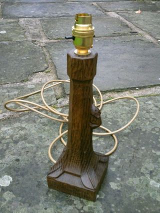 Gorgeous Robert Thompson Mouseman Hand Carved Oak Table Lamp Vgc