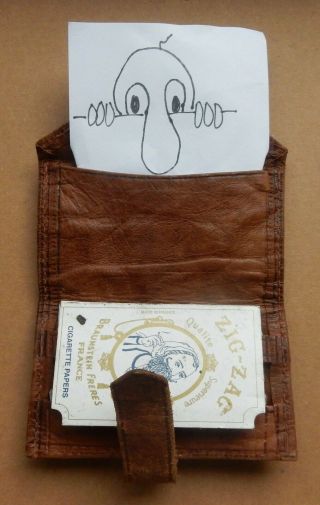 Vintage 1970 ' s Leather Tobacco & Rolling Paper Pouch 3 2