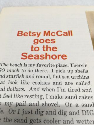 1962 VINTAGE BETSY MCCALL GOES TO THE SEASHORE PAPER DOLLS UNCUT 2