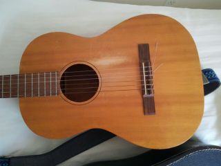 Gibson acoustic guitar model G classical mid - 60 ' s vintage,  solid wood,  Kalamazoo 3