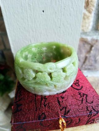 Antique Vintage Chinese Carved Celadon Green Jade Bracelet Bangle