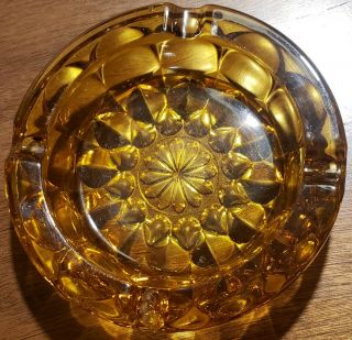 Vintage Heavy Round Amber Glass Ashtray Cigar Cigarette 6 - 1/8” In Diameter 3