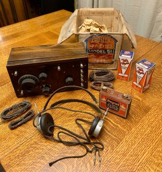 Antique Crosley Radio Model 51 Wood W/box,  And Accessories Rare Find