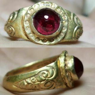 7 Grams Ancient Rare High Carat Gold Roman Ring With Ruby Stone 10