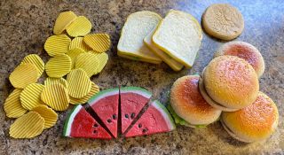 Vintage Mtc Kitchen/picnic Pretend Play Food - Hamburger - Chips - Sandwich - Watermelon