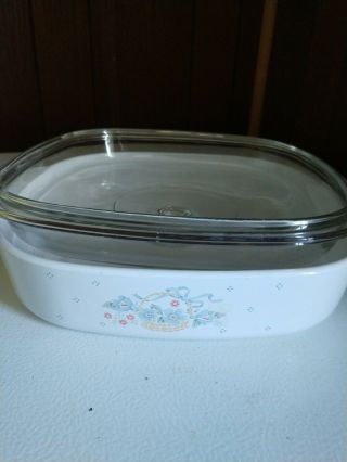 Vintage Corningware Country Cornflower A - 10 - B 2.  5 Liter With Lid.  Con
