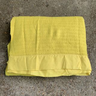 Waffle Blanket - Vtg 1970s Yellow Satin - Trimmed Twin Bed Sized 82” X 68”