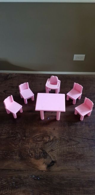 Playskool Vintage Dollhouse Kitchen Table,  2 Chairs And Baby Highchair