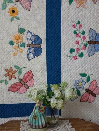 Vintage 30s Blue & White Applique Butterfly Flower Sampler QUILT 77x74 2