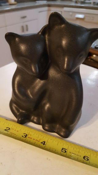 5.  5 " Vtg Pigeon Forge Tennessee Pottery Hugging Black Bears Figurine Matte Black