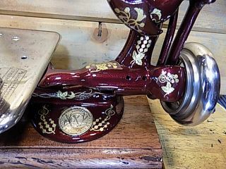 Antique Hand Crank Willcox Gibbs sewing machine.  RESTORED 1900 3