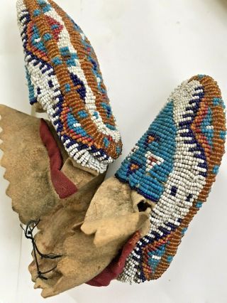 Antique Native American Entirely Fully Beads Moccasins Shoes Including The Soles